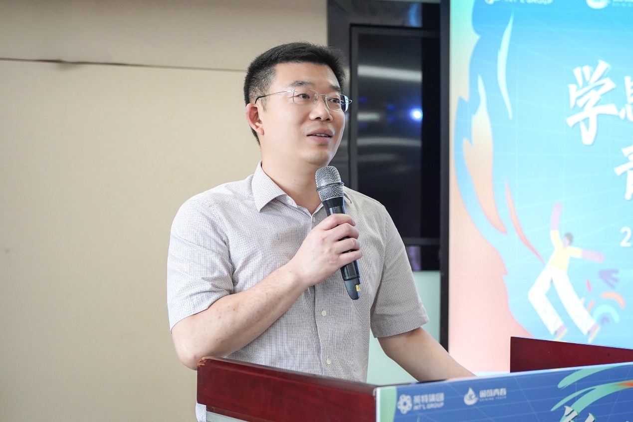 16877900801413779723